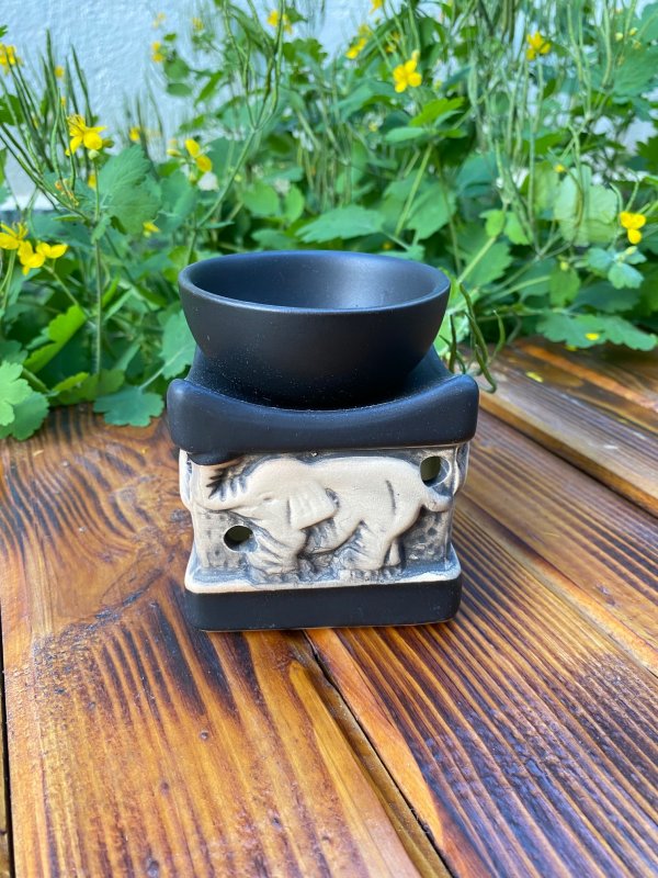 керамична арома лампа черен слон голяма
